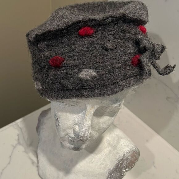 Italian Boiled Wool Beret Hat - Picture 2 of 6